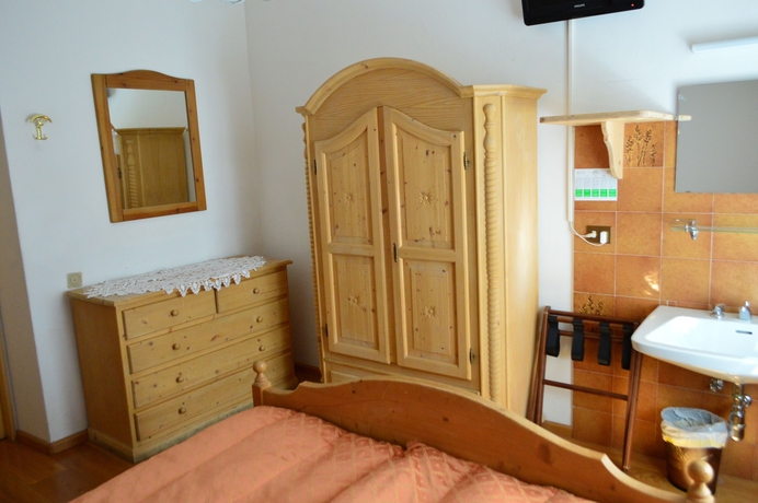 Imagen de la habitación del Hotel Montana, Cortina d'Ampezzo . Foto 8
