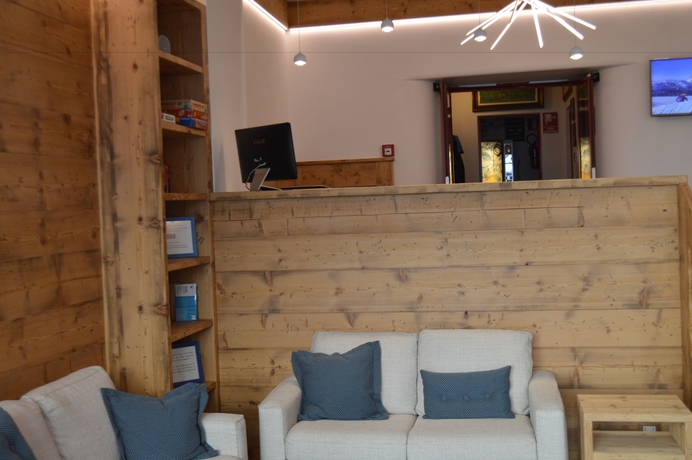Imagen de los interiores del Hotel Montana, Cortina d'Ampezzo . Foto 18