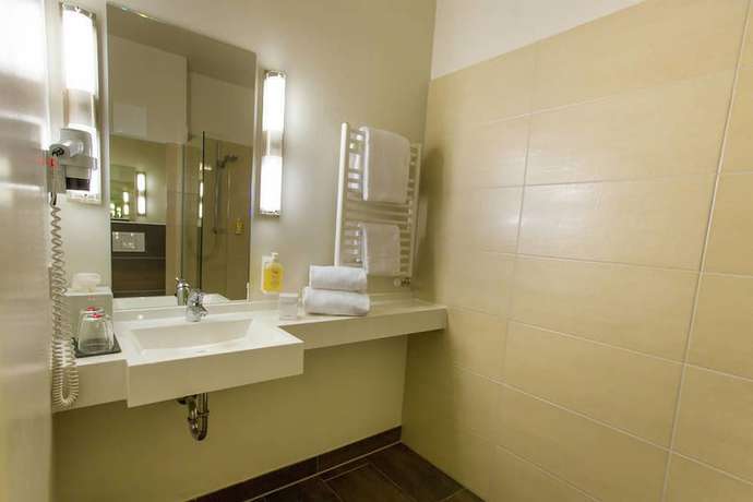 Imagen de la habitación del Hotel Montana Ellwangen. Foto 6