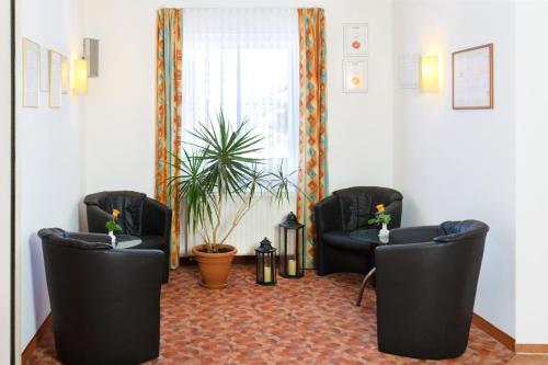 Imagen general del Hotel Montana Lauenau. Foto 16