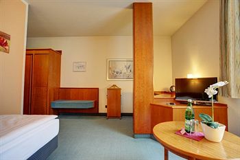 Imagen de la habitación del Hotel Montana M&ouml;nchengladbach. Foto 8