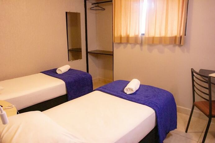 Imagen de la habitación del Hotel Montana N&uacute;cleo Bandeirante. Foto 12