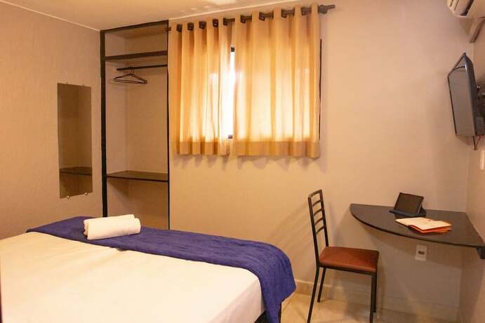 Imagen de la habitación del Hotel Montana N&uacute;cleo Bandeirante. Foto 14