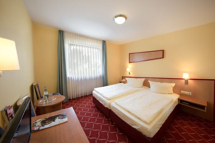 Imagen de la habitación del Hotel Montana N&uuml;rnberg-West. Foto 5