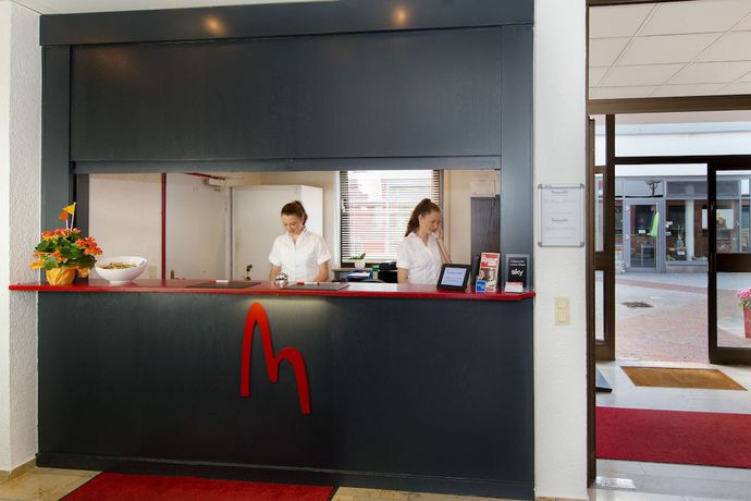 Imagen de los interiores del Hotel Montana N&uuml;rnberg-West. Foto 20