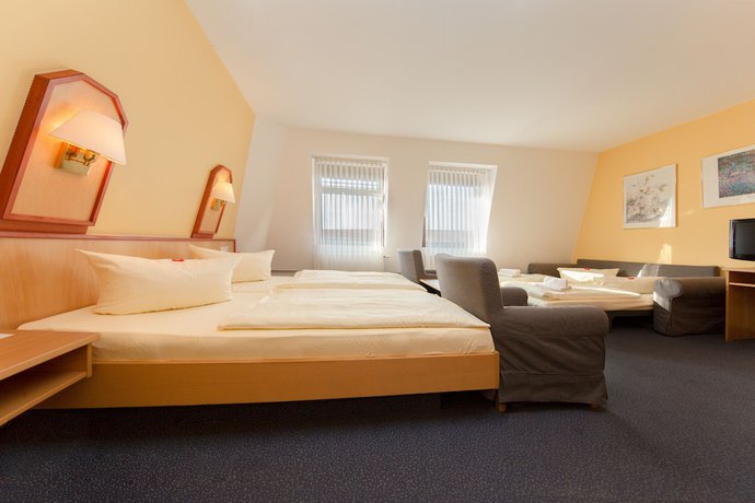 Imagen de la habitación del Hotel Montana N&uuml;rnberg-West. Foto 14