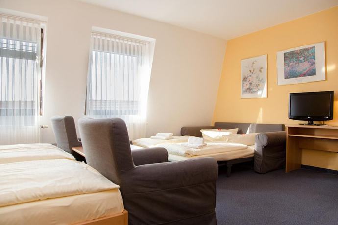 Imagen de la habitación del Hotel Montana N&uuml;rnberg-West. Foto 18