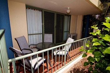 Imagen de los exteriores del Hotel Montana Palms Resort. Foto 7