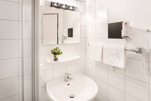 Imagen de la habitación del Hotel Montana Trend Lehrte. Foto 9