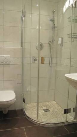 Imagen de la habitación del Hotel Montana, Tweng. Foto 6