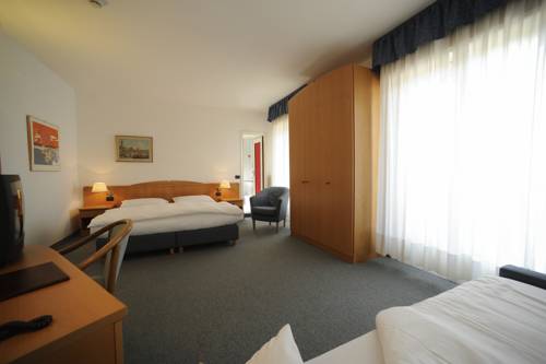 Imagen de la habitación del Hotel Montana, Vason. Foto 5