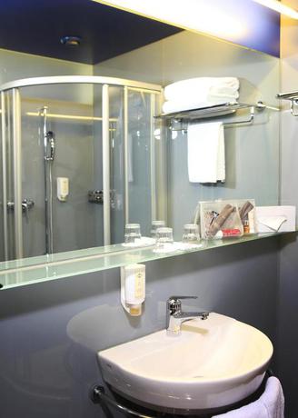 Imagen de la habitación del Hotel Montana Z&uuml;rich. Foto 8