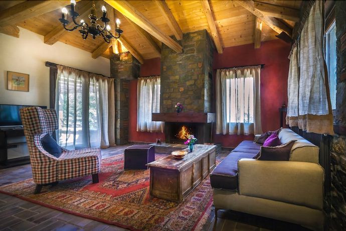 Imagen de la habitación del Hotel Montanema Handmade Village. Foto 4