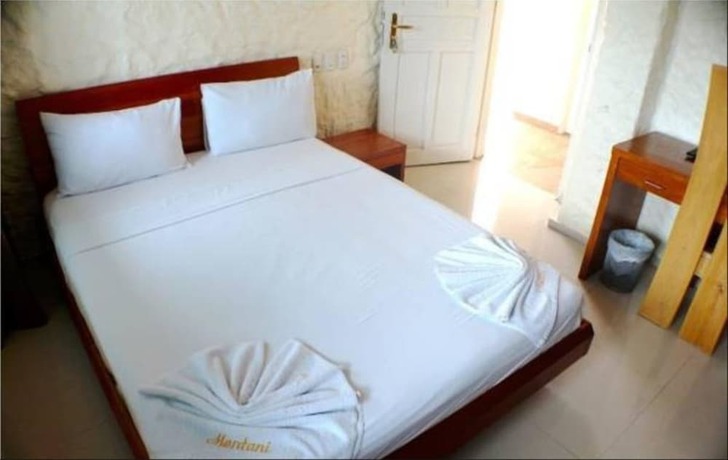 Imagen de la habitación del Hotel Montani Beach Resort. Foto 12