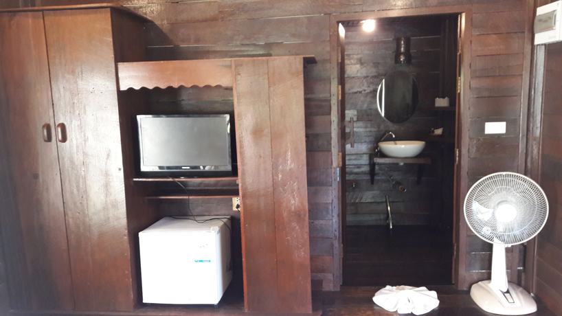 Imagen de la habitación del Hotel Montania Lifestyle. Foto 4