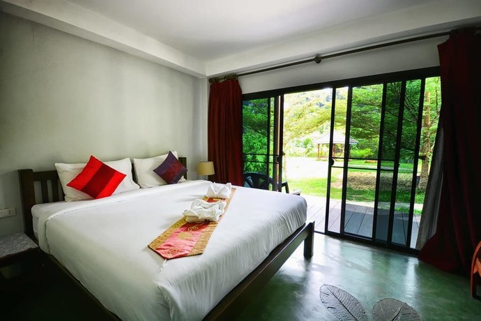 Imagen de la habitación del Hotel Montania Lifestyle. Foto 6