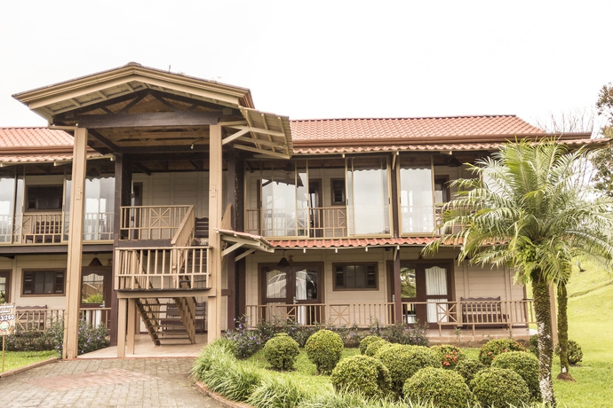 Imagen general del Hotel Monta&ntilde;a De Fuego Mountain Resort and Spa. Foto 6