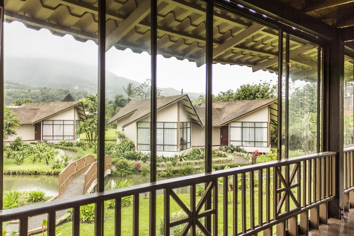 Imagen general del Hotel Monta&ntilde;a De Fuego Mountain Resort and Spa. Foto 8