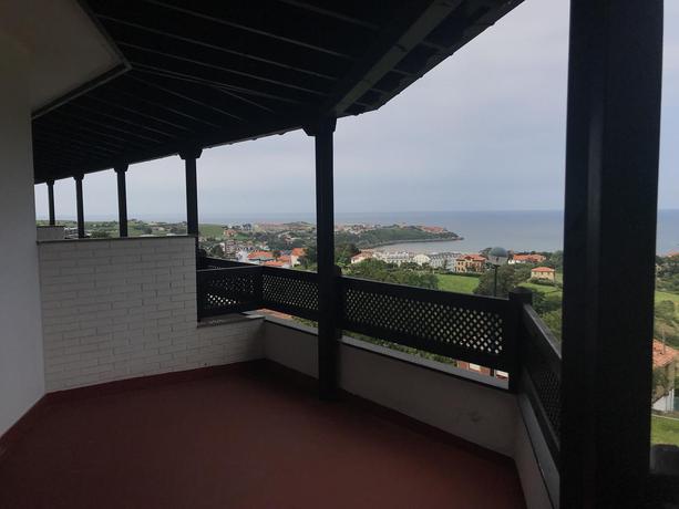 Imagen de los exteriores del Hotel Montañes, Suances. Foto 7