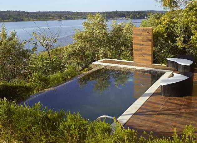 Imagen de la piscina del Hotel Montargil Monte Novo. Foto 16