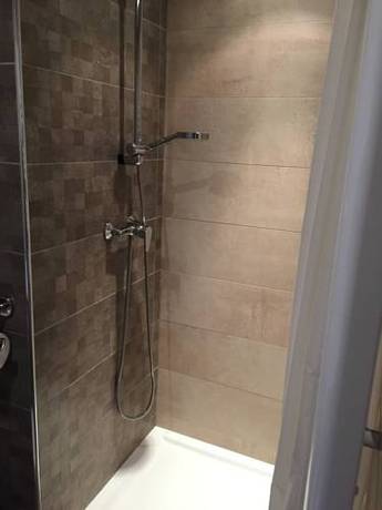 Imagen de la habitación del Hotel Mont-brison. Foto 8