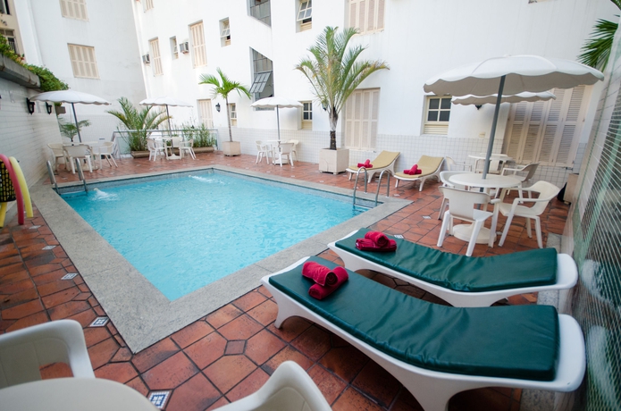 Imagen de la piscina del Hotel Monte Alegre. Foto 14