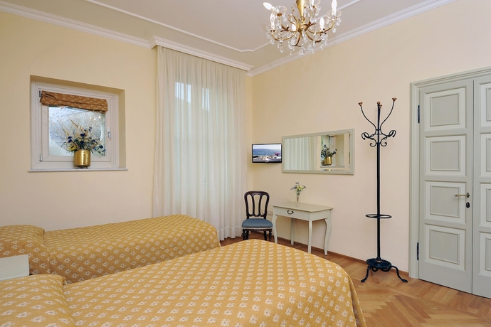 Imagen de la habitación del Hotel Monte Baldo E Villa Acquarone. Foto 15