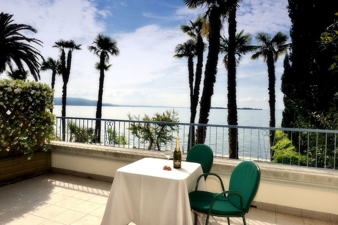Imagen de la habitación del Hotel Monte Baldo E Villa Acquarone. Foto 19