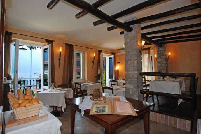 Imagen del bar/restaurante del Hotel Monte Baldo. Foto 7