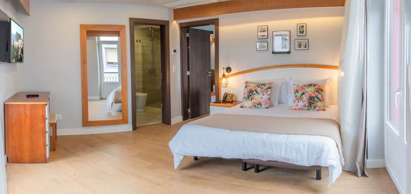 Imagen de la habitación del Hotel Monte Brasil. Foto 9