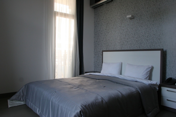Imagen de la habitación del Hotel Monte Carlo, Batumi. Foto 10