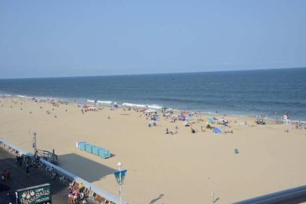 Imagen de los exteriores del Hotel Monte Carlo Boardwalk Oceanfront Ocean City. Foto 16