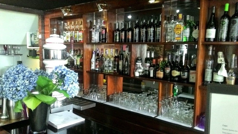 Imagen del bar/restaurante del Hotel Monte Carlo. Foto 6