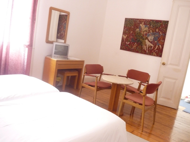 Imagen de la habitación del Hotel Monte Carlo. Foto 10