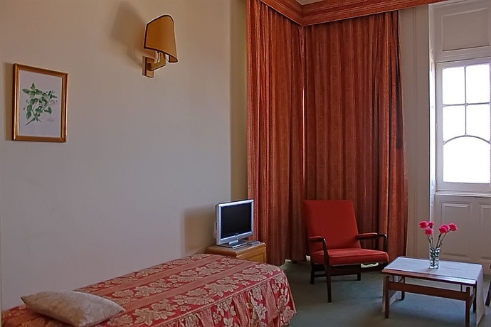 Imagen de la habitación del Hotel Monte Carlo. Foto 11