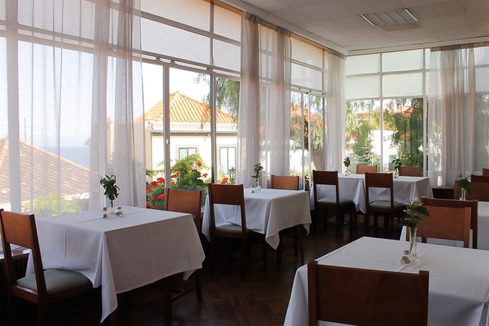 Imagen del bar/restaurante del Hotel Monte Carlo, Funchal. Foto 4
