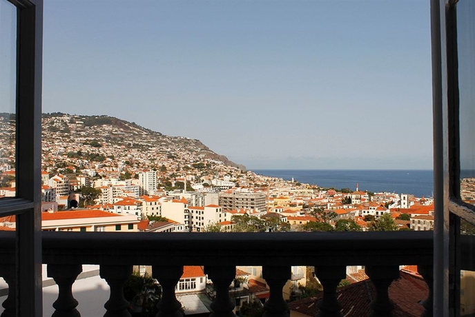 Imagen de la habitación del Hotel Monte Carlo, Funchal. Foto 8