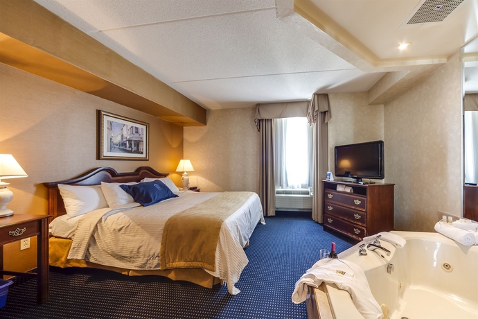 Imagen de la habitación del Hotel Monte Carlo Inn Airport Suites. Foto 4