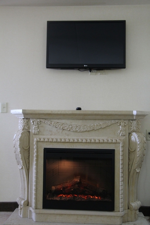 Imagen de los interiores del Hotel Monte Carlo Inn Barrie Suites. Foto 3