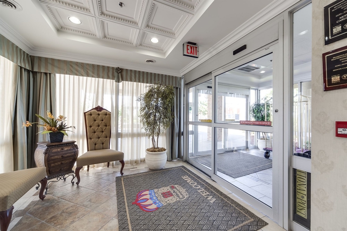 Imagen de los interiores del Hotel Monte Carlo Inn - Brampton Suites. Foto 11