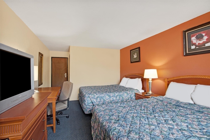 Imagen de la habitación del Hotel Monte Carlo Inn. Foto 10