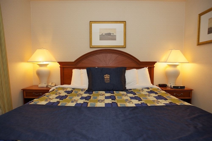 Imagen de la habitación del Hotel Monte Carlo Inn Toronto West Suites. Foto 4