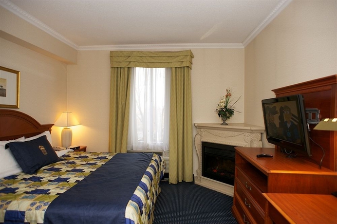Imagen de la habitación del Hotel Monte Carlo Inn Toronto West Suites. Foto 5