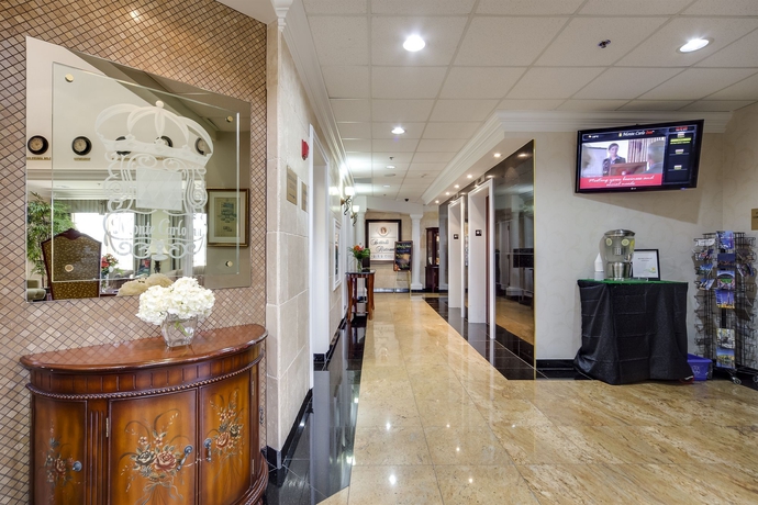 Imagen de los interiores del Hotel Monte Carlo Inn Vaughan Suites. Foto 14