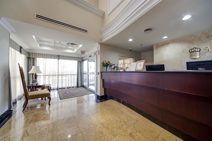 Imagen de los interiores del Hotel Monte Carlo Inn Vaughan Suites. Foto 15