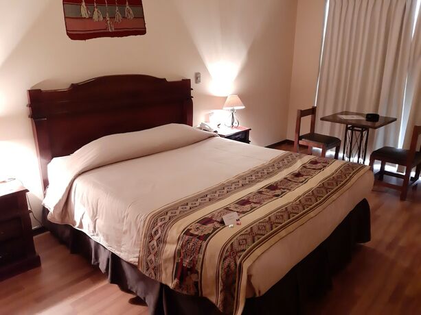 Imagen general del Hotel Monte Carlo, La Paz. Foto 6