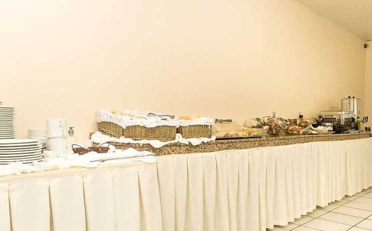 Imagen del bar/restaurante del Hotel Monte Carlo, Uruguaiana. Foto 4