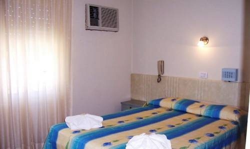 Imagen general del Hotel Monte Carlo, VILLA CARLOS PAZ. Foto 6