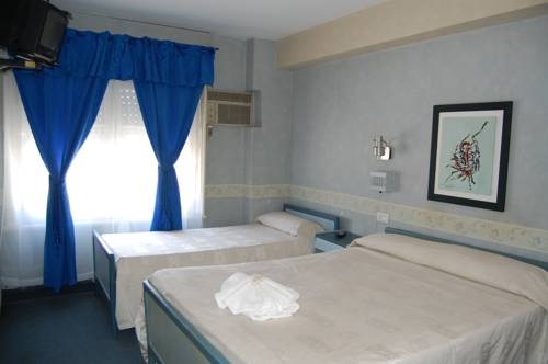 Imagen general del Hotel Monte Carlo, VILLA CARLOS PAZ. Foto 21