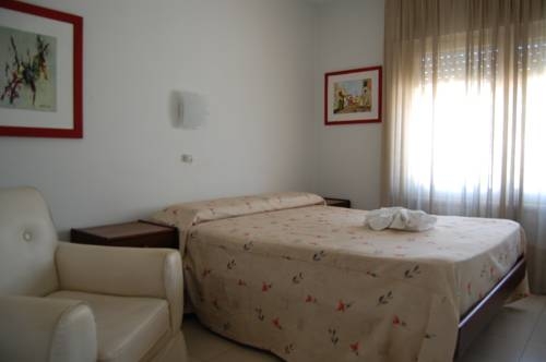 Imagen general del Hotel Monte Carlo, VILLA CARLOS PAZ. Foto 22